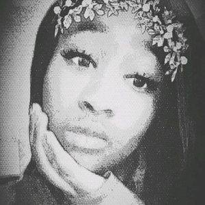 Meet your Posher, Naja